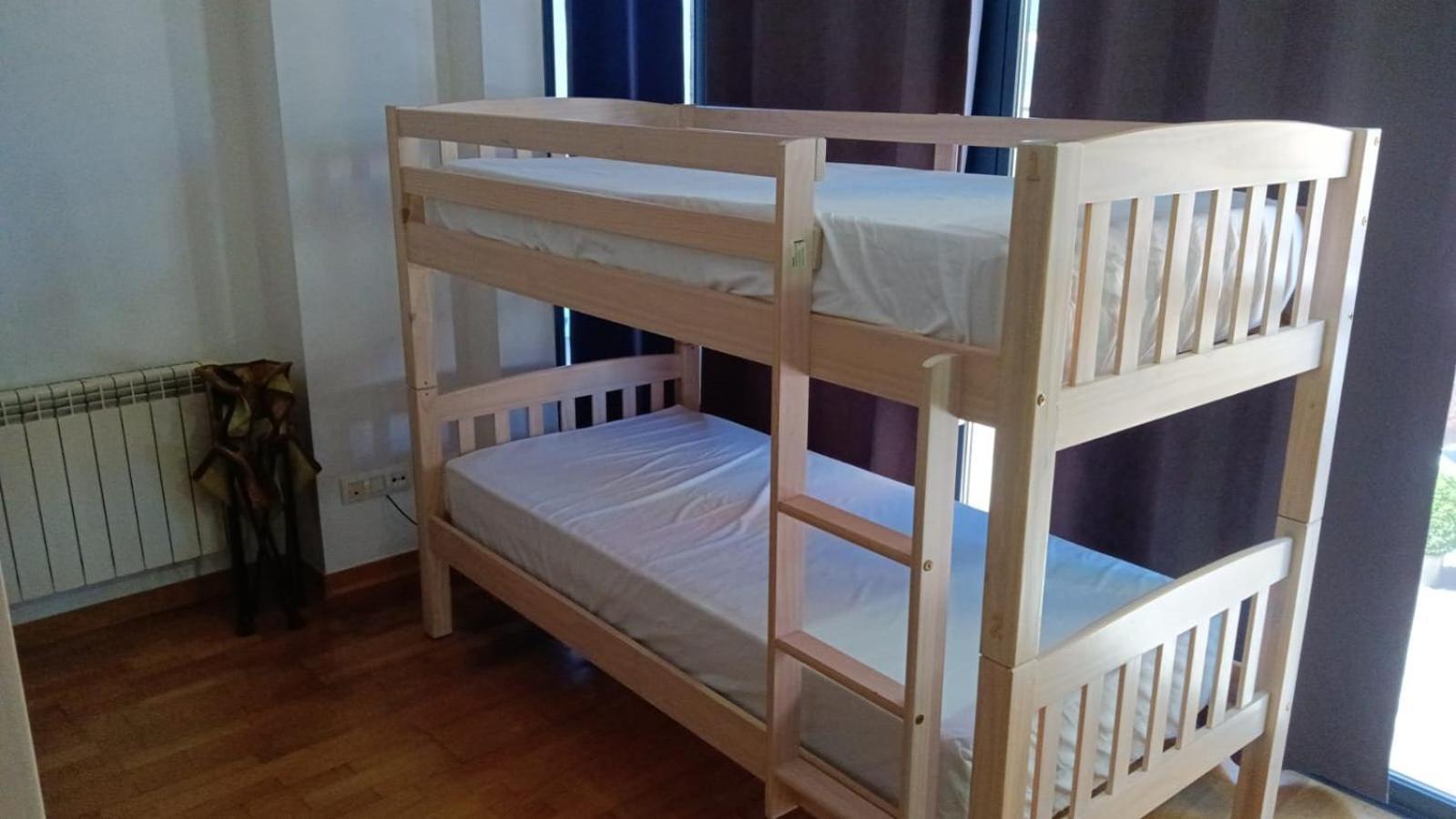 Albergue -Wifi- O Apartamento -No Wifi- Camino Santiago Porrino - En Pleno Centro - City Centre מראה חיצוני תמונה