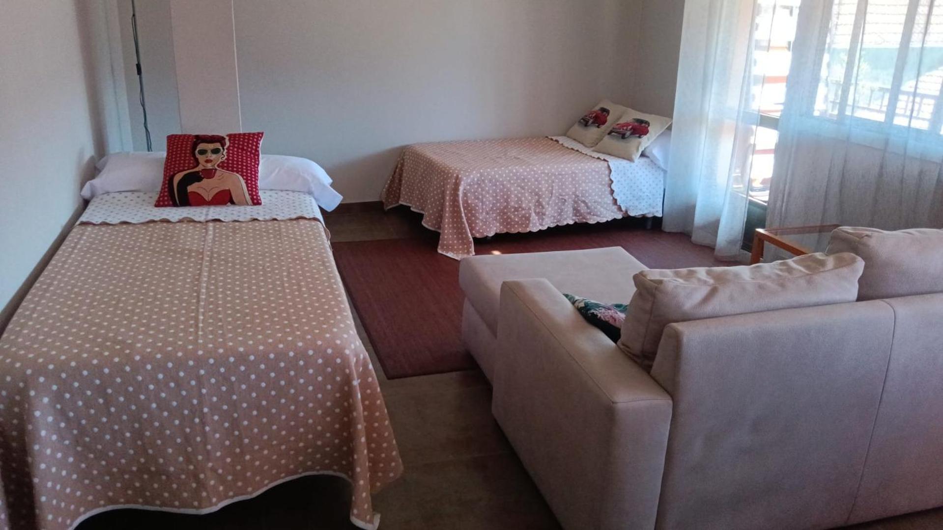 Albergue -Wifi- O Apartamento -No Wifi- Camino Santiago Porrino - En Pleno Centro - City Centre מראה חיצוני תמונה
